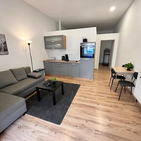 Apartment Central 10B 40Qm Wi-Fi Free Parking Calm Back House Dortmund Eksteriør billede