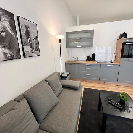 Apartment Central 10B 40Qm Wi-Fi Free Parking Calm Back House Dortmund Eksteriør billede