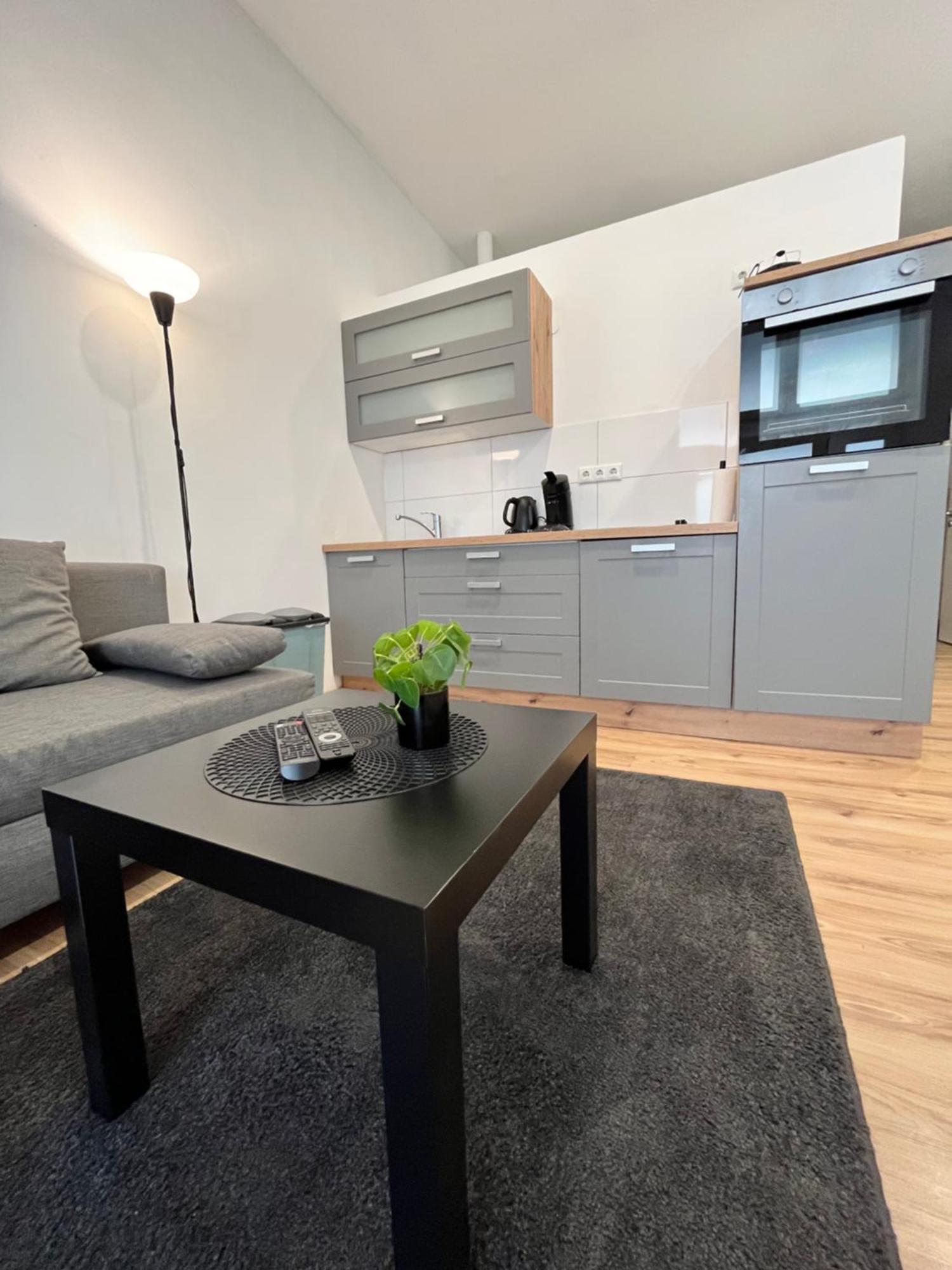 Apartment Central 10B 40Qm Wi-Fi Free Parking Calm Back House Dortmund Eksteriør billede