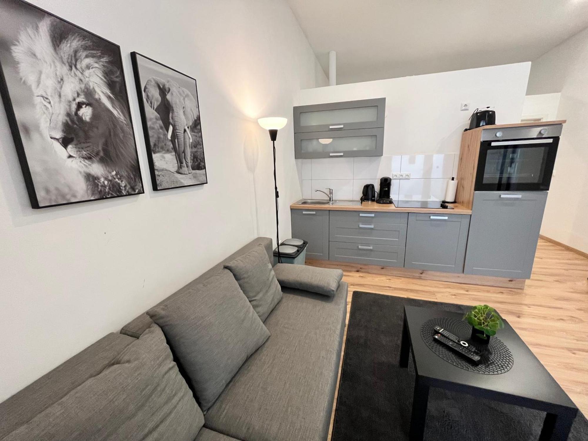 Apartment Central 10B 40Qm Wi-Fi Free Parking Calm Back House Dortmund Eksteriør billede