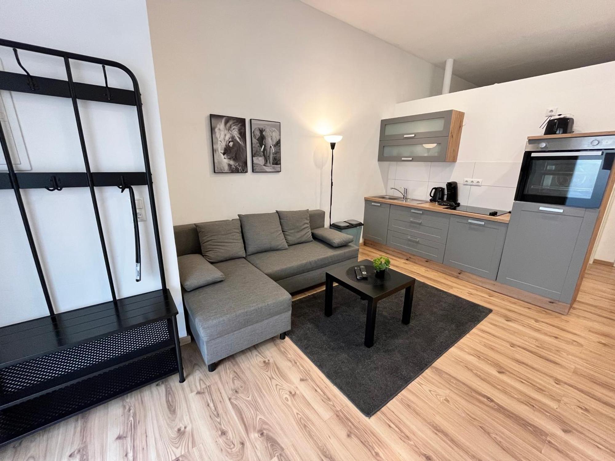 Apartment Central 10B 40Qm Wi-Fi Free Parking Calm Back House Dortmund Eksteriør billede