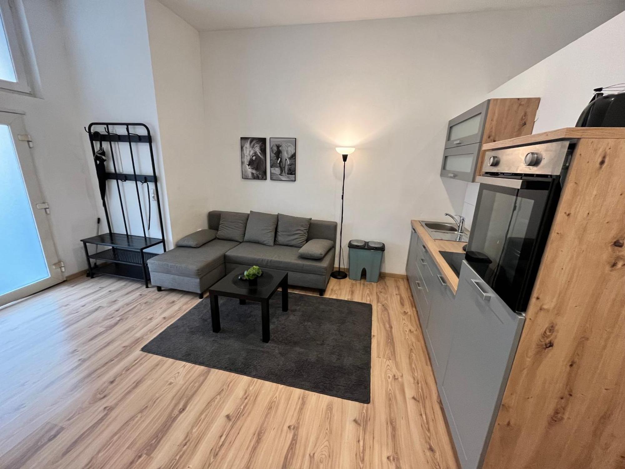 Apartment Central 10B 40Qm Wi-Fi Free Parking Calm Back House Dortmund Eksteriør billede