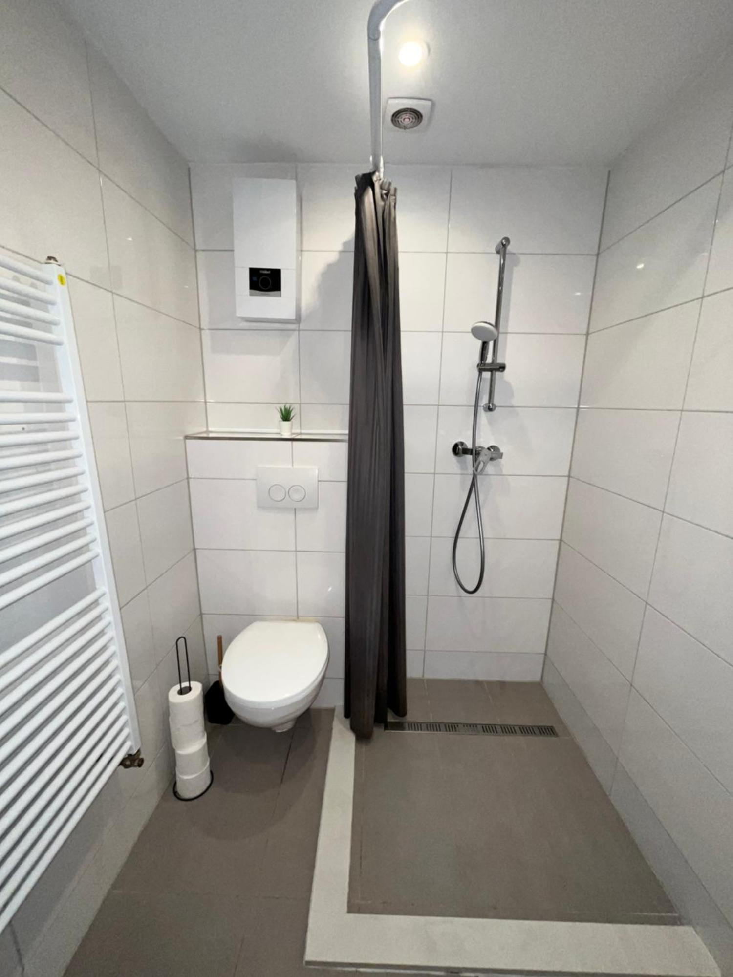 Apartment Central 10B 40Qm Wi-Fi Free Parking Calm Back House Dortmund Eksteriør billede